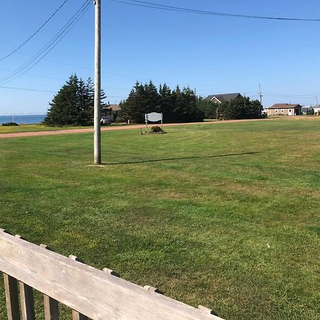 Newly Renovated Confederation Bridge View Cottages Borden-Carleton ภายนอก รูปภาพ